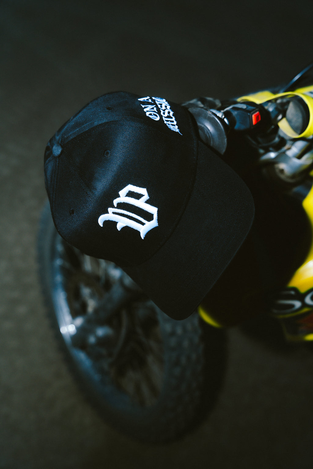 UNTPTL OAM CAP BLK